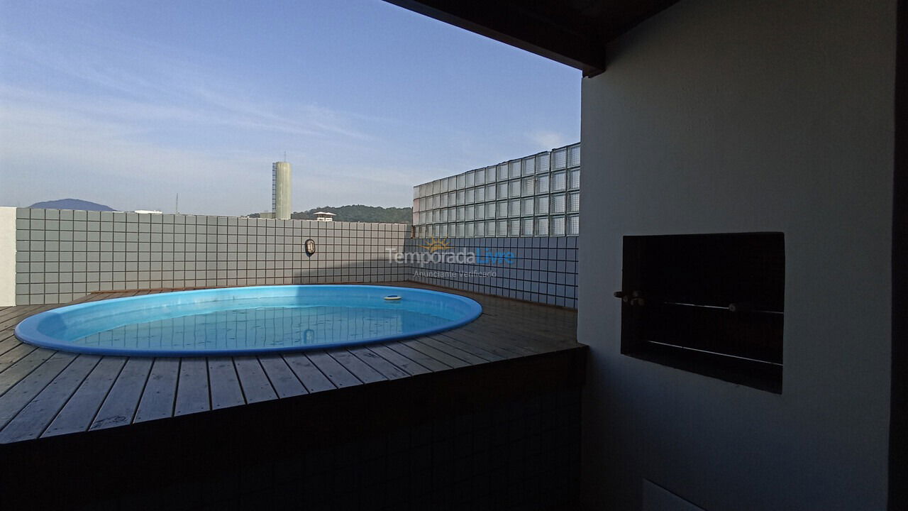 Apartamento para aluguel de temporada em Florianopolis (Praia dos Ingleses)