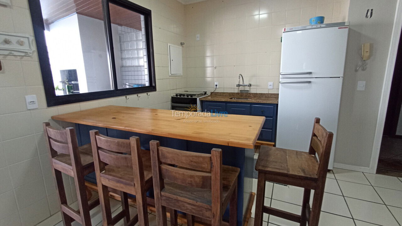 Apartamento para aluguel de temporada em Florianopolis (Praia dos Ingleses)