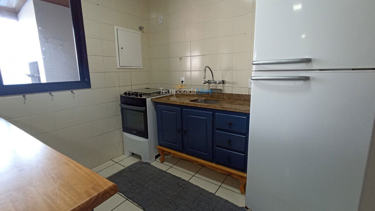 Apartamento para aluguel de temporada em Florianopolis (Praia dos Ingleses)