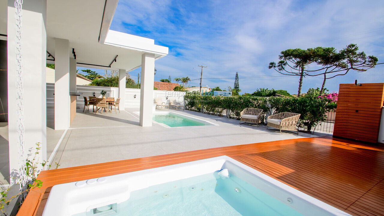 House for vacation rental in Florianopolis (Daniela)
