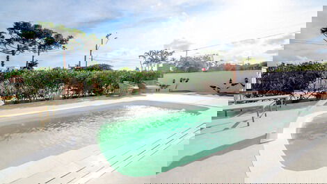 Great house with pool and air conditioning, for 14 people