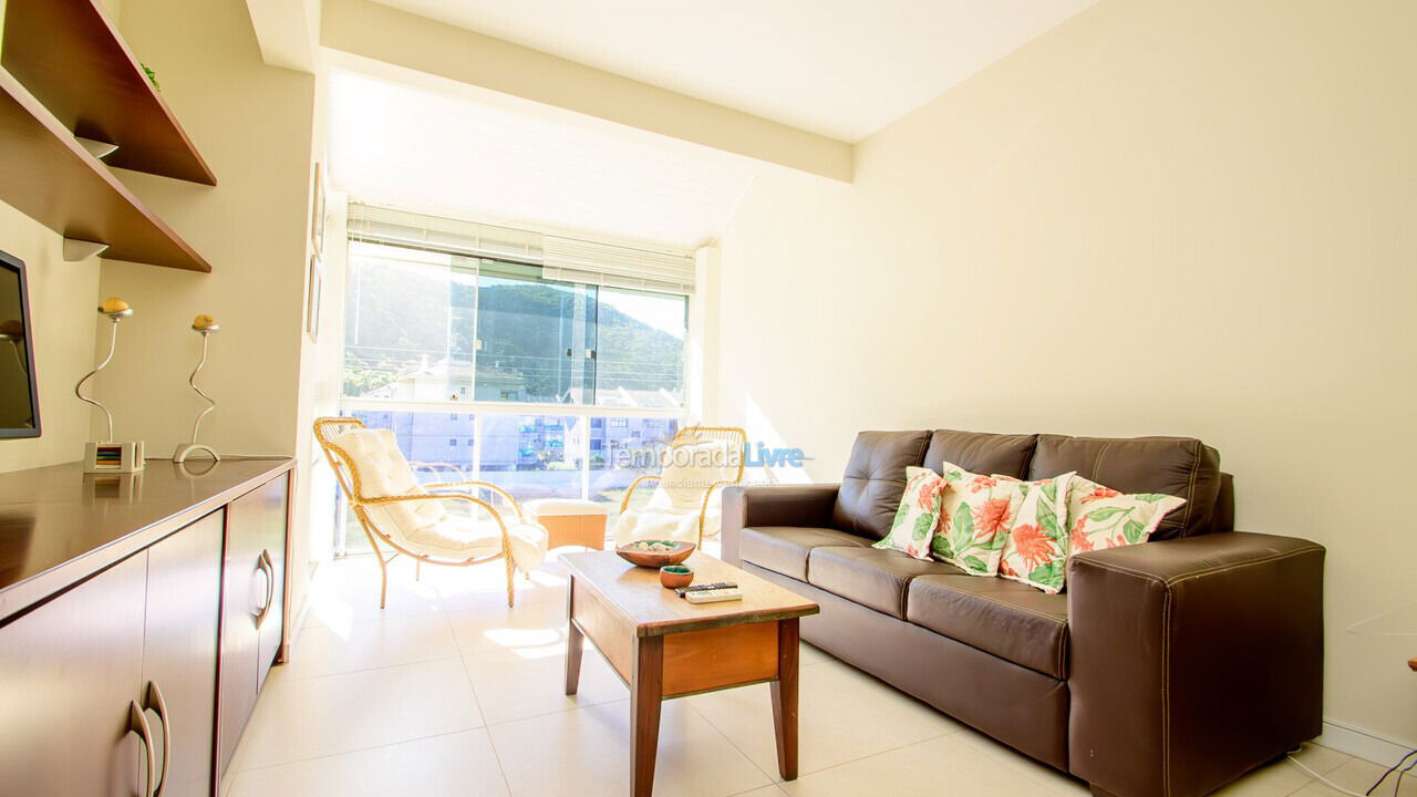 Apartamento para aluguel de temporada em Florianópolis (Brava)