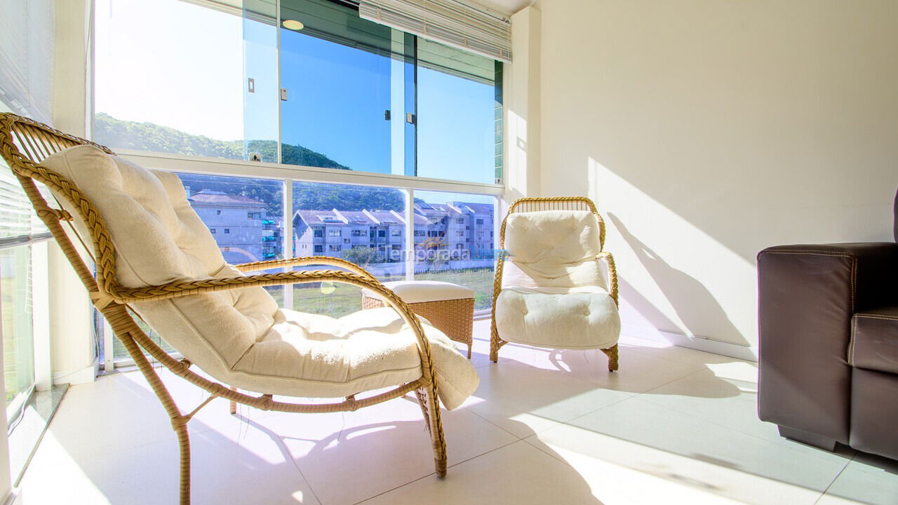 Apartamento para aluguel de temporada em Florianópolis (Brava)
