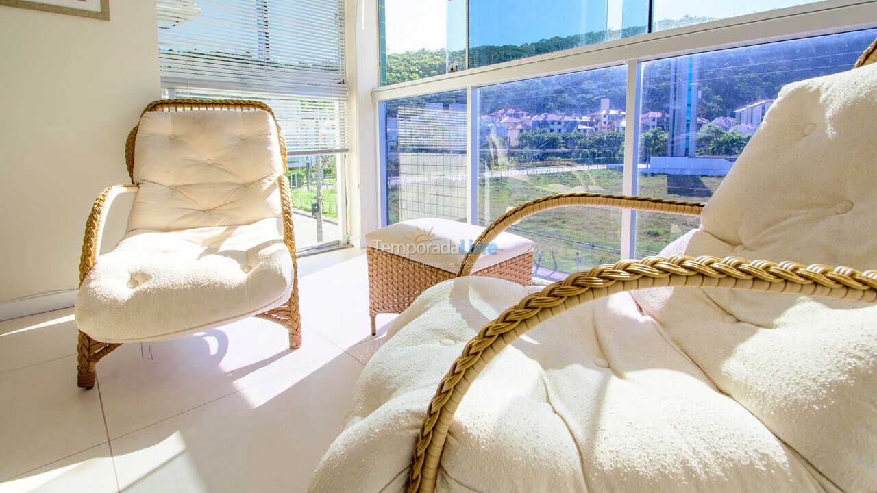 Apartamento para aluguel de temporada em Florianópolis (Brava)