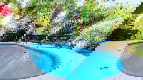 Perfecta casa, piscina y aire a 50 metros de la playa, en Rua das Gaivotas