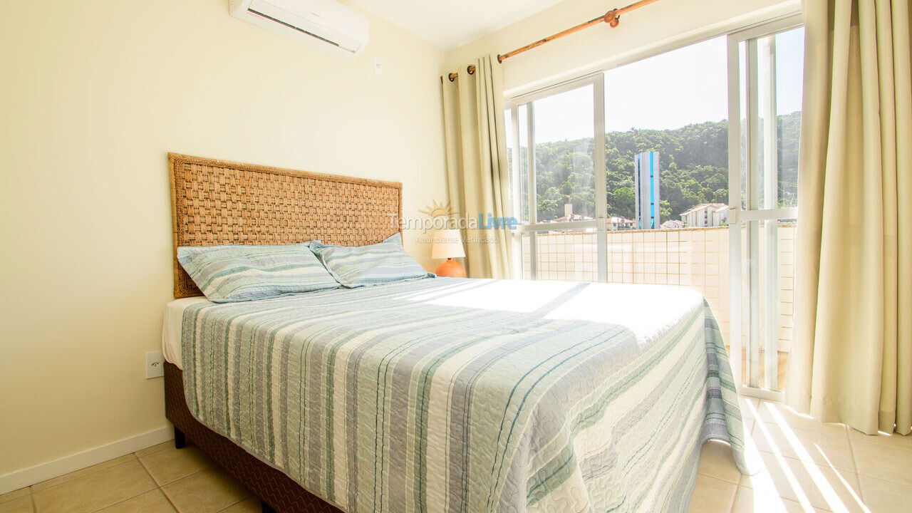 Apartamento para aluguel de temporada em Florianópolis (Brava)
