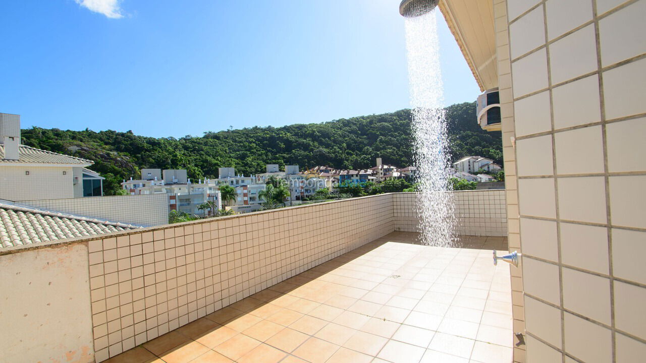 Apartamento para aluguel de temporada em Florianópolis (Brava)
