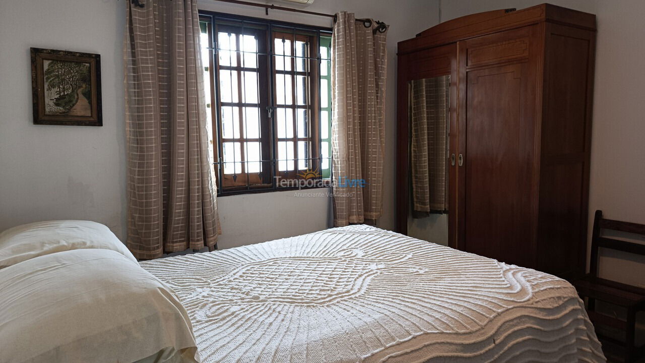 Casa para aluguel de temporada em Florianópolis (Cachoeira do Bom Jesus)