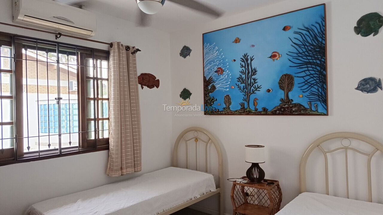 Casa para aluguel de temporada em Florianópolis (Cachoeira do Bom Jesus)