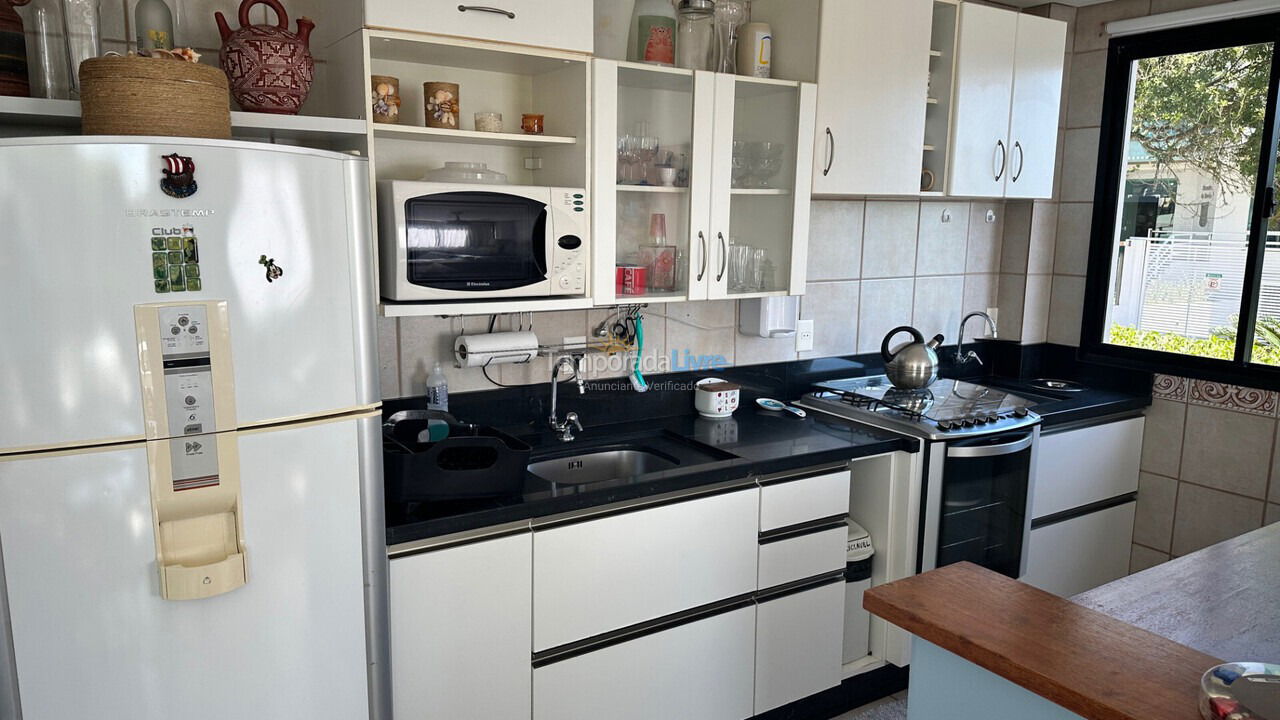 Apartment for vacation rental in Florianopolis (Canasvieiras)