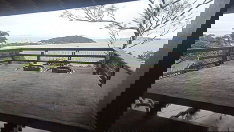 Excelente Casa para aluguel de temporada em Lagoinha,...
