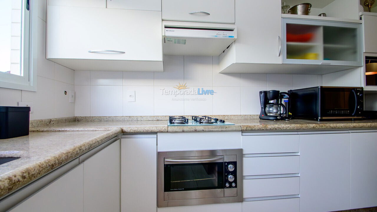 Apartment for vacation rental in Florianópolis (Brava)