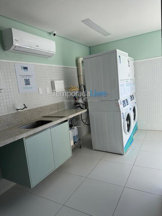 Apartamento para aluguel de temporada em Salvador (Costa Azul)