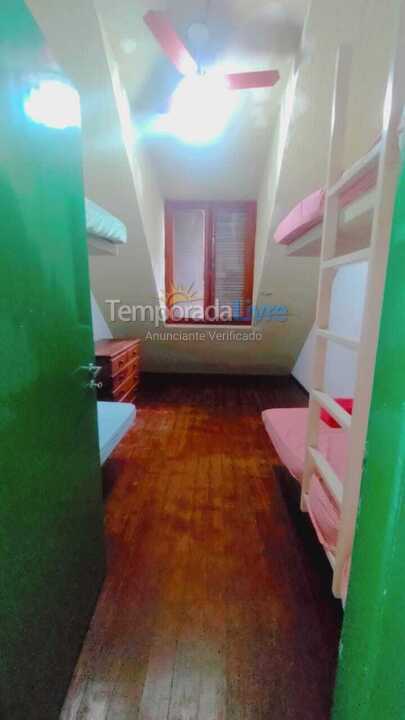 House for vacation rental in Guarujá (Praia do Pernambuco)