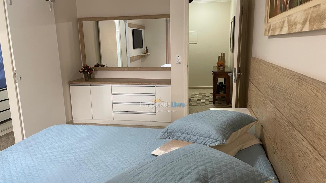 Apartment for vacation rental in Ubatuba (Praia Grande)