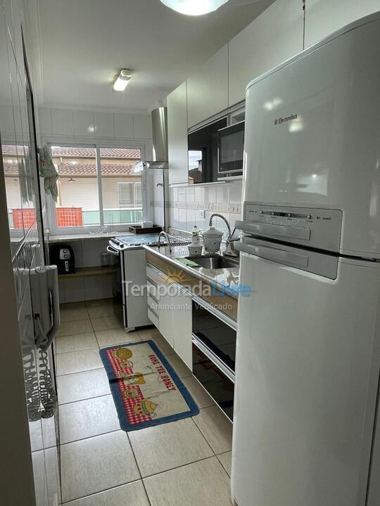 Apartment for vacation rental in Ubatuba (Praia Grande)