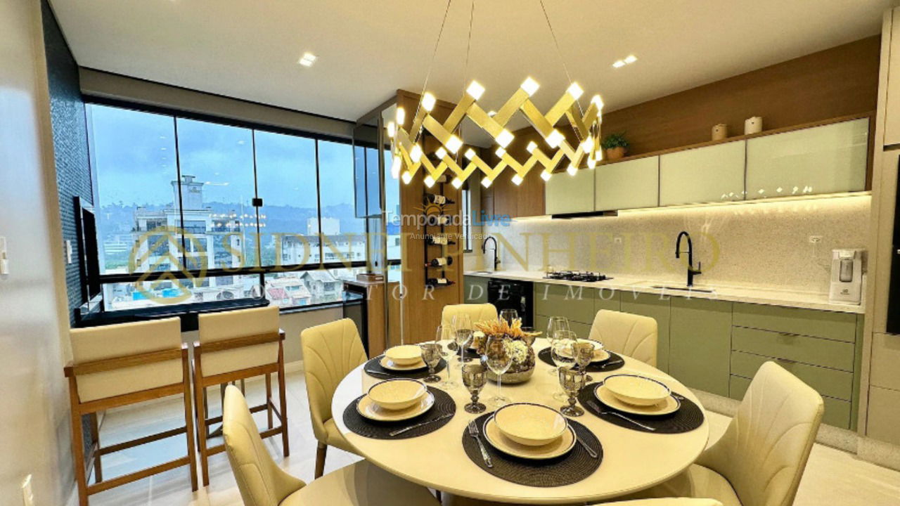 Casa para alquiler de vacaciones em Bombinhas (Praia de Bombas)