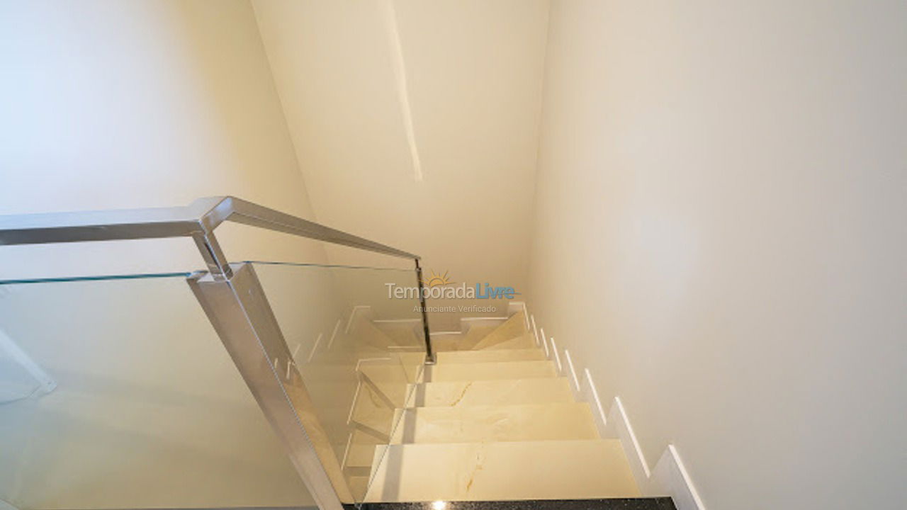 Apartamento para aluguel de temporada em Bombinhas (Mariscal)