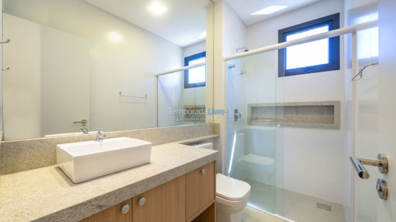 Apartamento para aluguel de temporada em Bombinhas (Mariscal)
