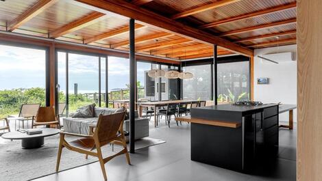 SEASIDE HOUSE ON MARISCAL BEACH