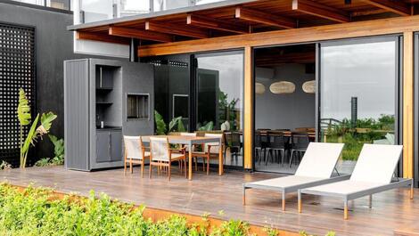SEASIDE HOUSE ON MARISCAL BEACH
