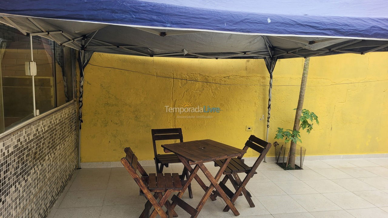 Casa para alquiler de vacaciones em Praia Grande (Vila Mirim)