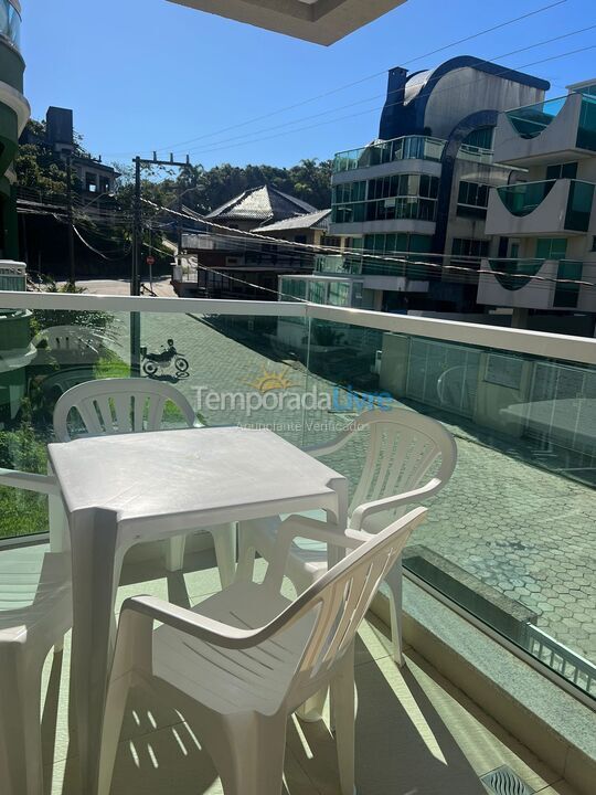 Apartamento para aluguel de temporada em Bombinhas (Praia de Quatro Ilhas)