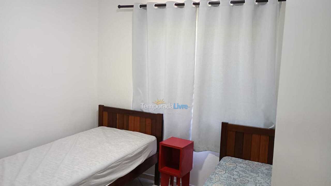 Apartamento para aluguel de temporada em São Francisco do Sul (Ubatuba)