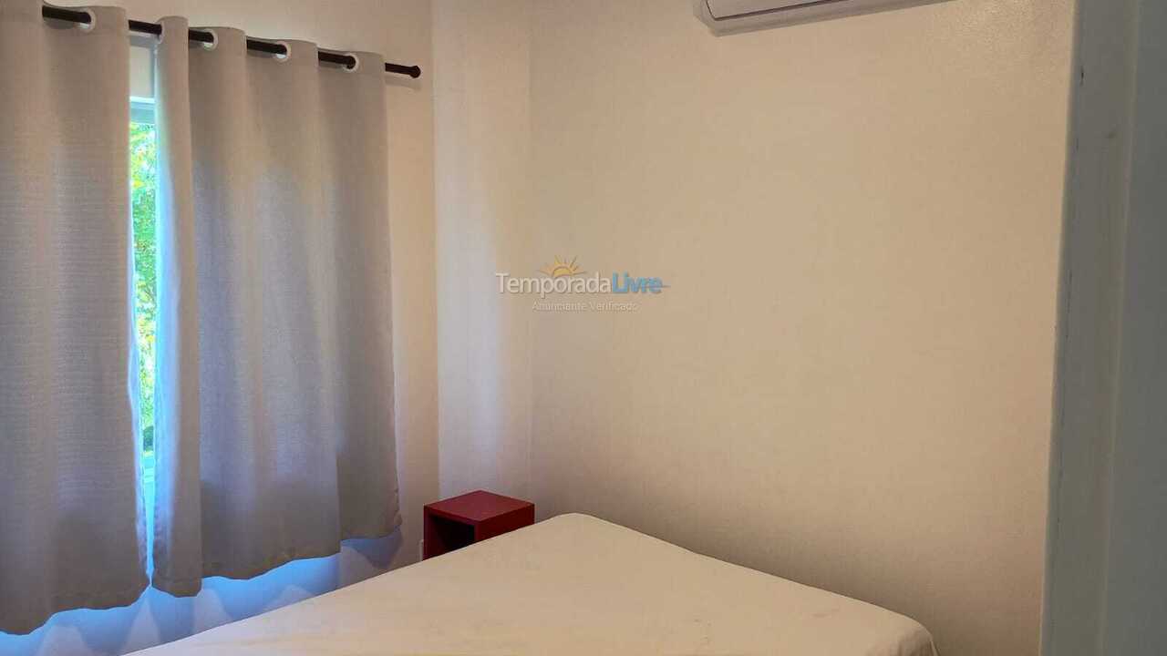 Apartamento para aluguel de temporada em São Francisco do Sul (Ubatuba)