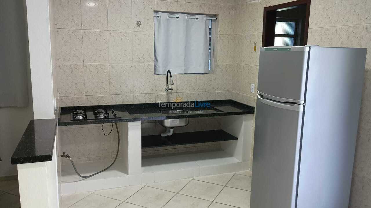 Apartamento para aluguel de temporada em São Francisco do Sul (Ubatuba)