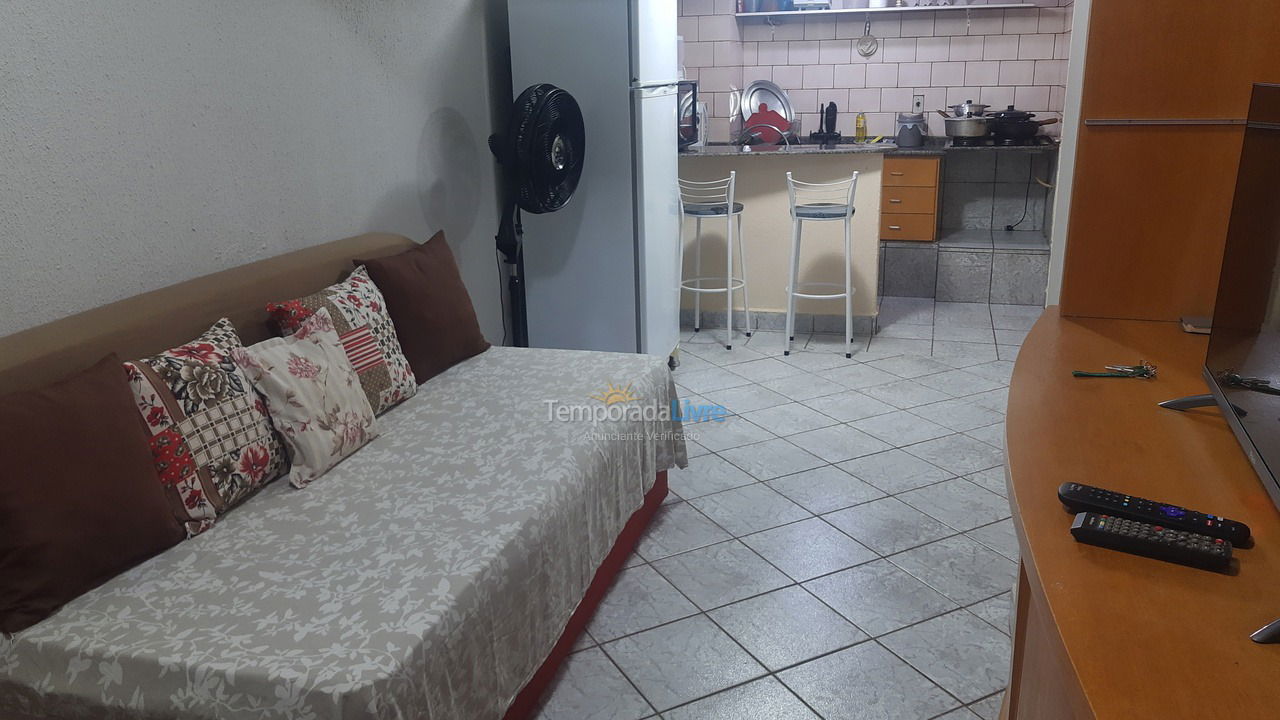 Casa para aluguel de temporada em Londrina (Universitário)