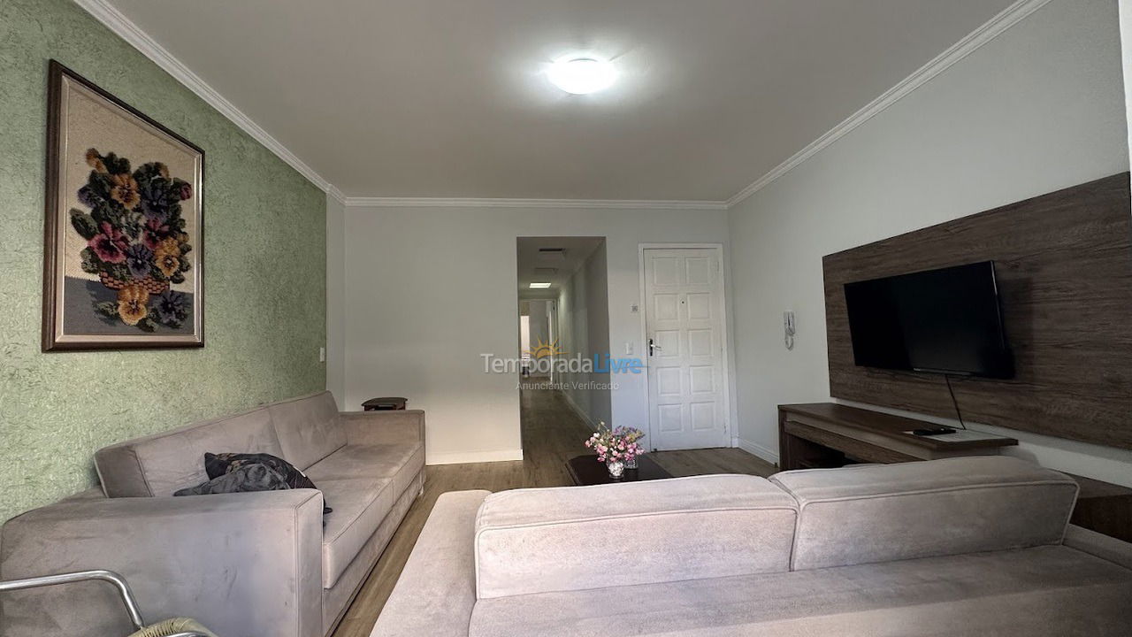 Apartment for vacation rental in Balneário Camboriú (Praia Central)