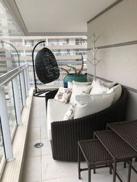 Apartamento no edifício alltime em Riviera de São Lourenço