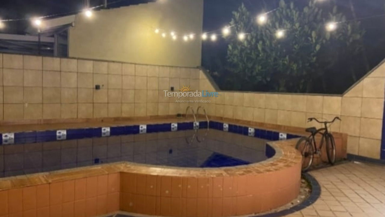 Casa para aluguel de temporada em Bertioga (Riviera de São Lourenço)