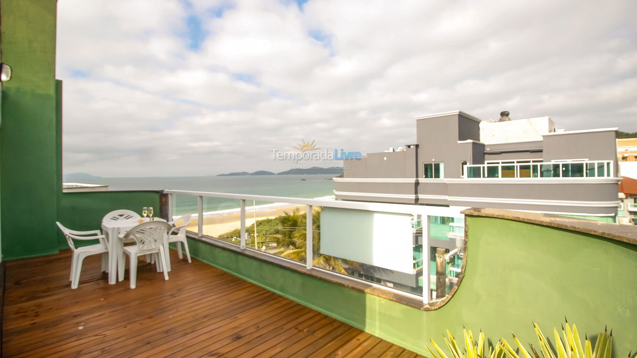 Apartamento para aluguel de temporada em Bombinhas (Praia de Quatro Ilhas)