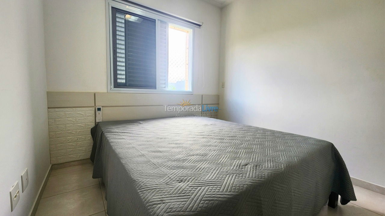 Apartamento para alquiler de vacaciones em Bertioga (Jardim São Lourenço)
