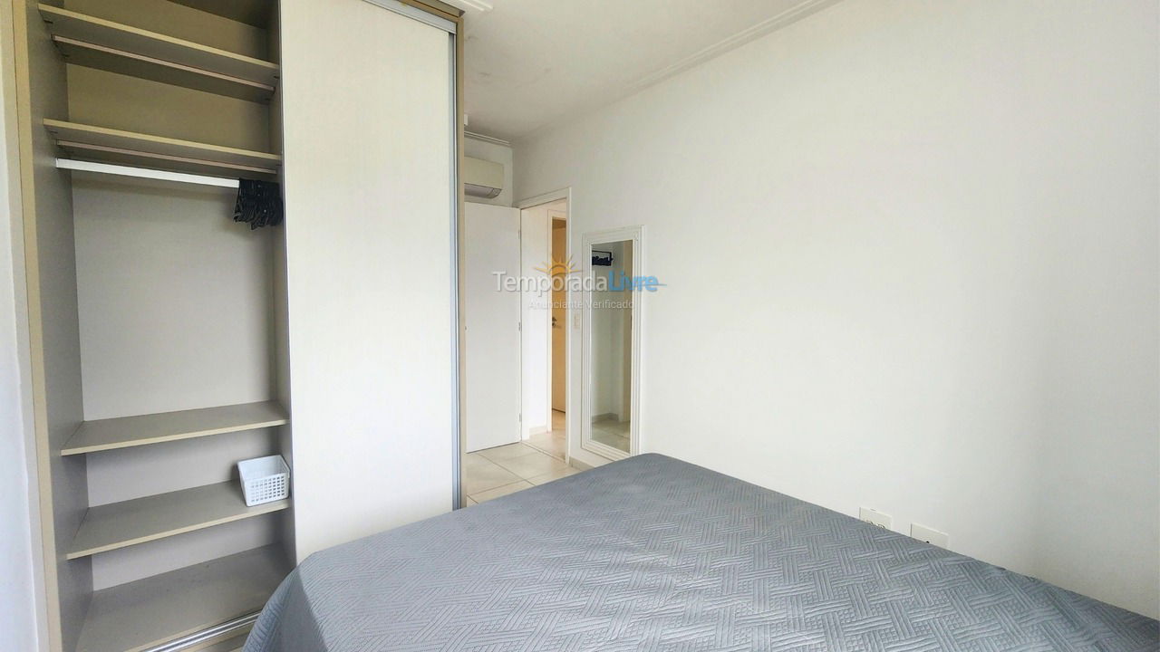 Apartamento para alquiler de vacaciones em Bertioga (Jardim São Lourenço)