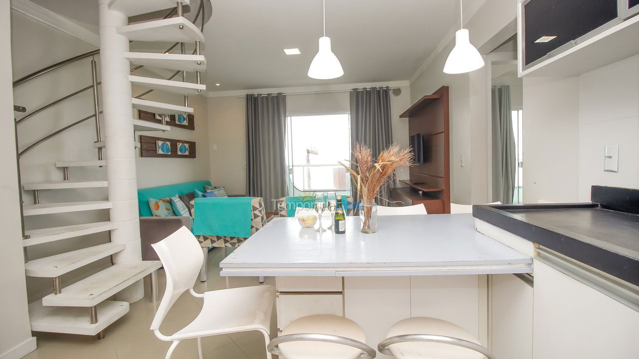 Apartamento para alquiler de vacaciones em Bombinhas (Praia de Quatro Ilhas)