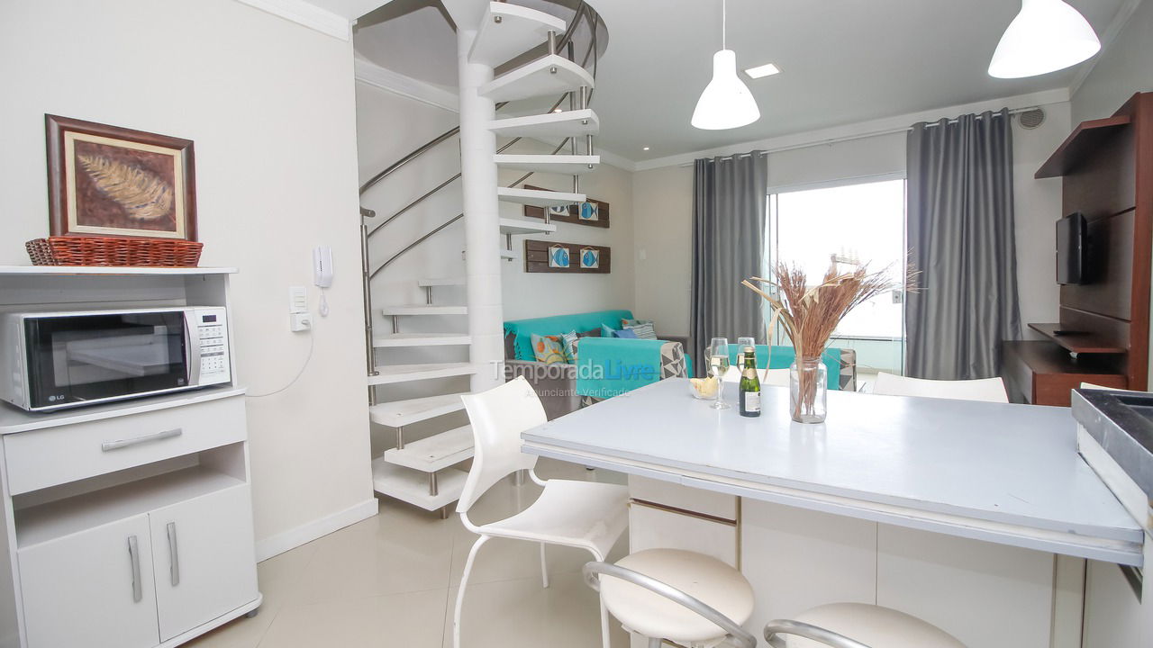 Apartamento para alquiler de vacaciones em Bombinhas (Praia de Quatro Ilhas)