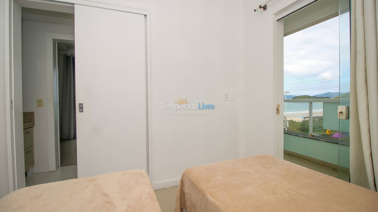Apartamento para alquiler de vacaciones em Bombinhas (Praia de Quatro Ilhas)