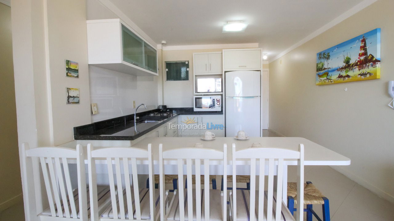Apartamento para aluguel de temporada em Bombinhas (Praia de Quatro Ilhas)