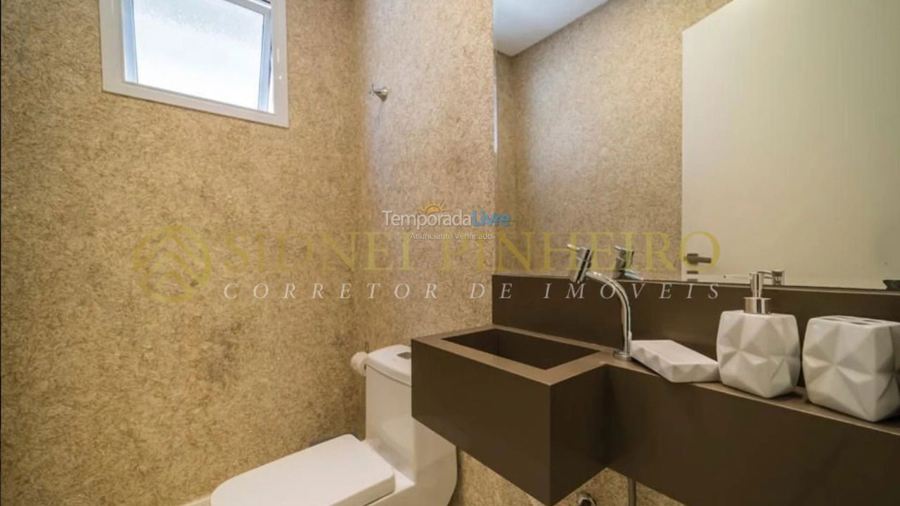 Apartment for vacation rental in Bombinhas (Mariscal)