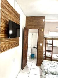 Residencial com 15 suítes e piscina à 900m da praia