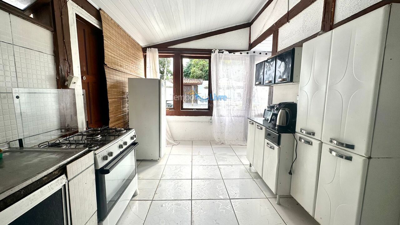 Apartamento para aluguel de temporada em Porto Seguro (Praia de Taperapuan)
