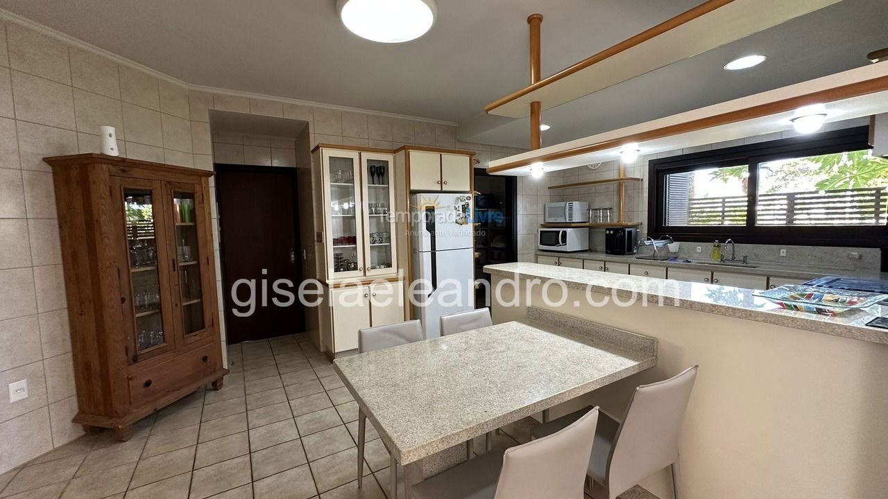 Casa para aluguel de temporada em Florianopolis (Jurerê Internacional)