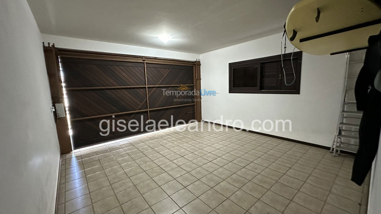 Casa para aluguel de temporada em Florianopolis (Jurerê Internacional)