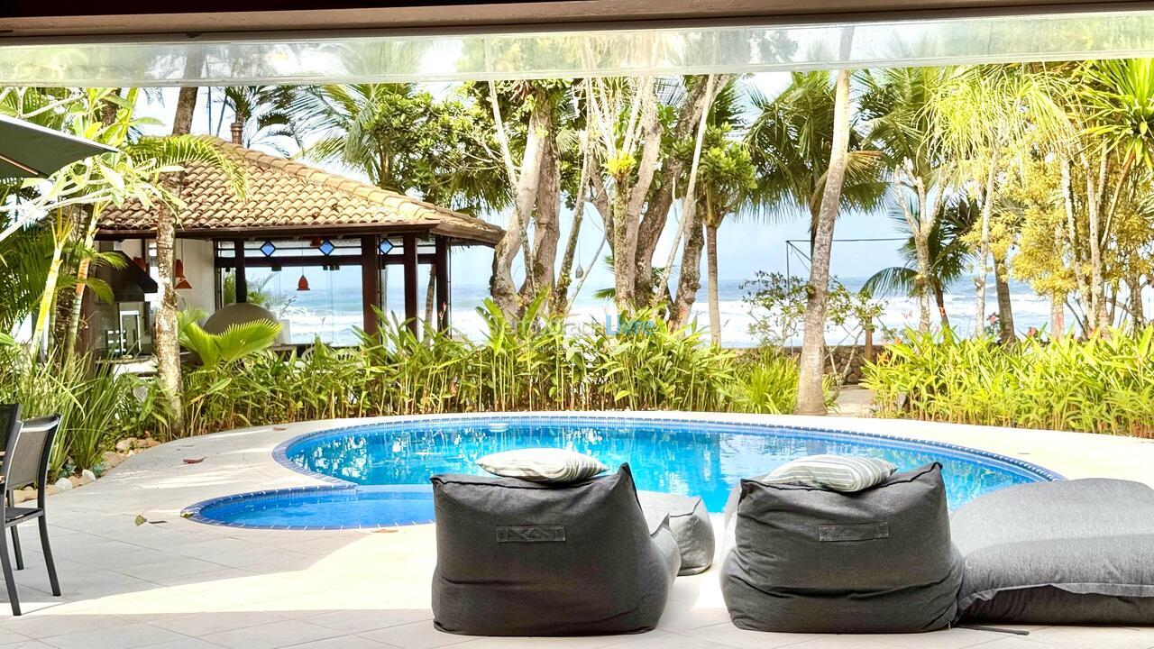 Casa para aluguel de temporada em São Sebastião (Praia da Baleia)