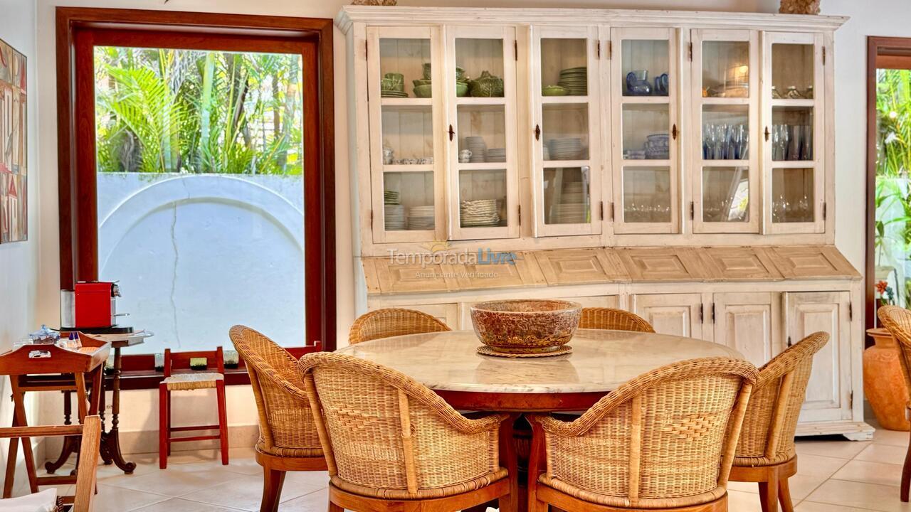 Casa para aluguel de temporada em São Sebastião (Praia da Baleia)