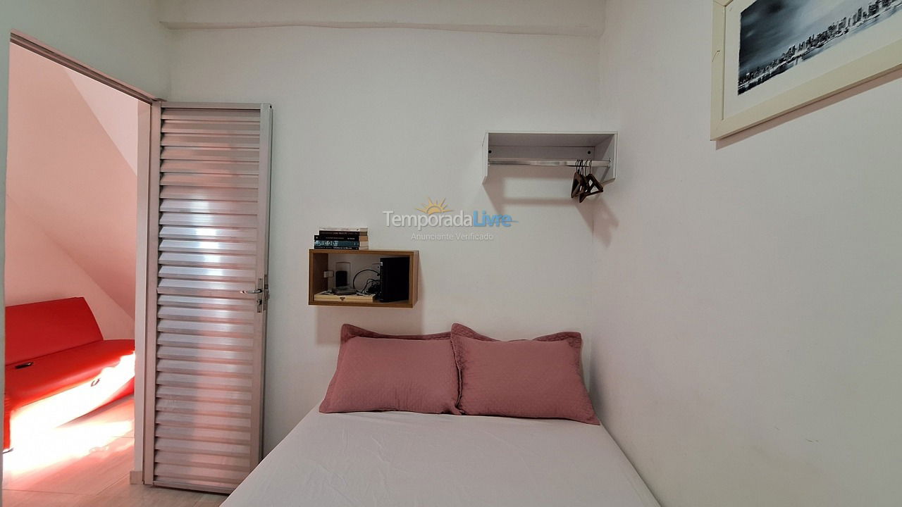 Casa para aluguel de temporada em Salvador (Stella Maris)