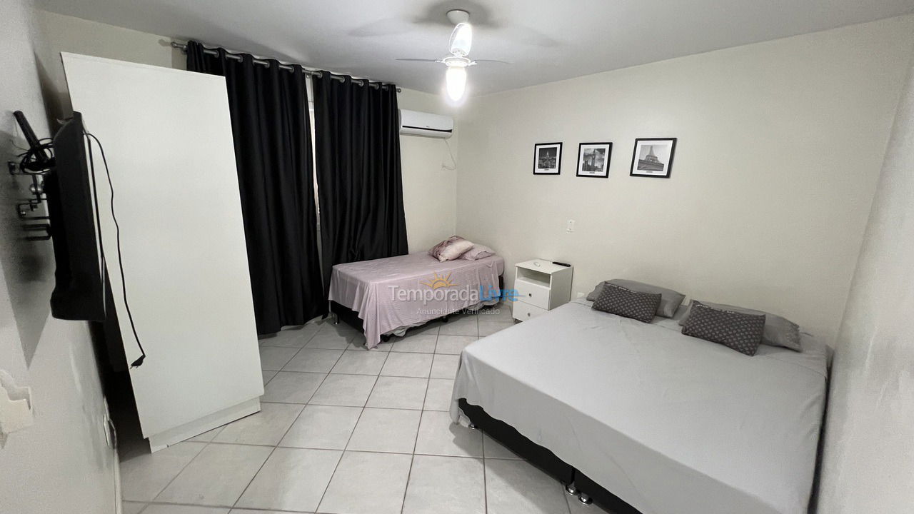House for vacation rental in Florianopolis (Jurerê Internacional)